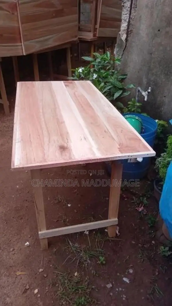 Table 4ft *2ft Albizia
