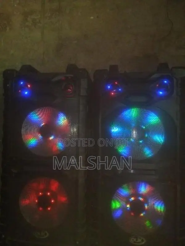 Speaker Set