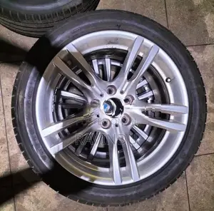 255/40/18 Bridgestone Tyre (2018) RFT