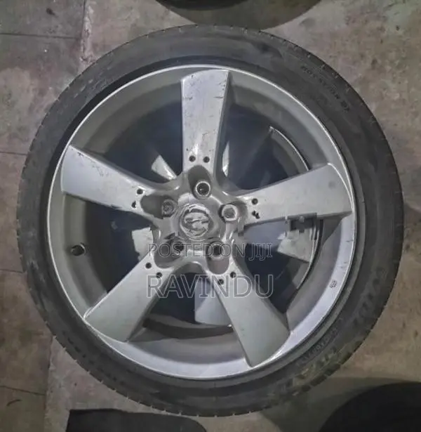 225/45/18 Firehawk Tyre (2012)