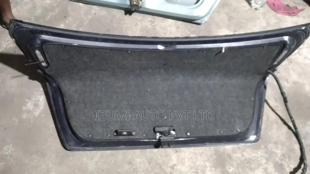 Toyota Altezza Dicky Door