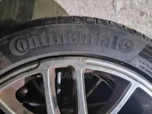 225/45/18 Continental Tyre (2017)