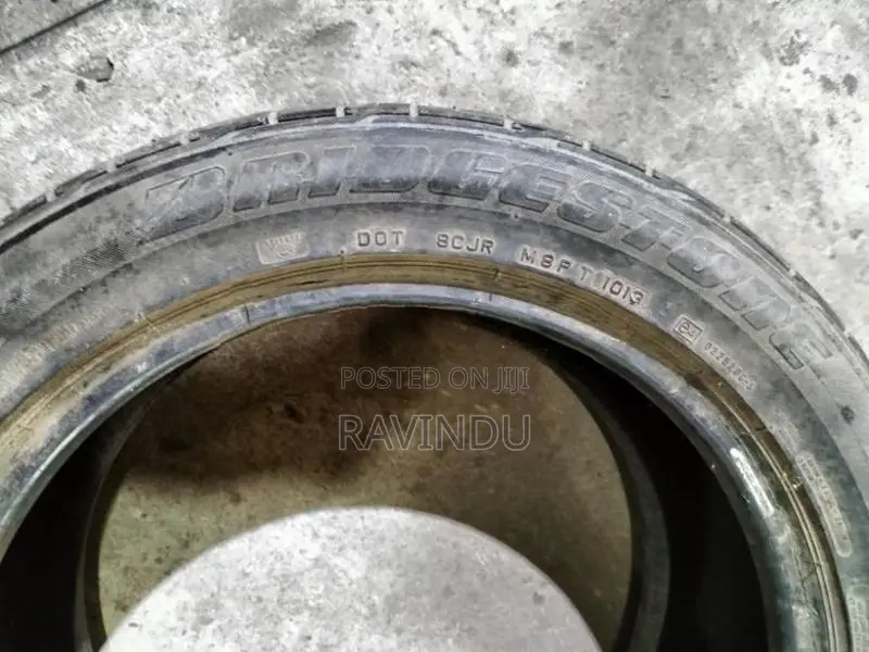225/50/17 Bridgestone Tyre (2013)