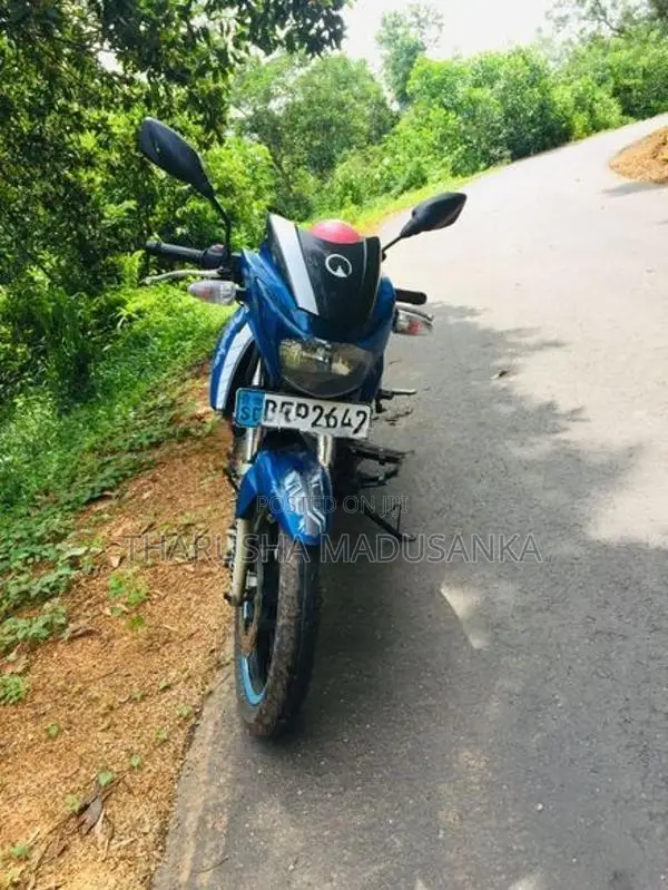 TVS Apache 2016