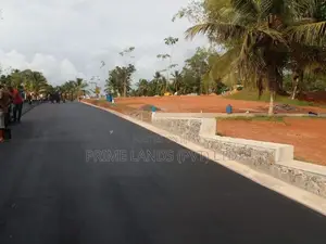 Land In Gampaha Town