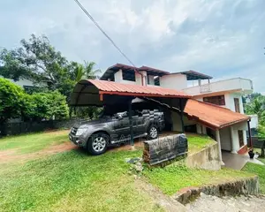 18P 3 Story House For Sale In Thalawathugoda