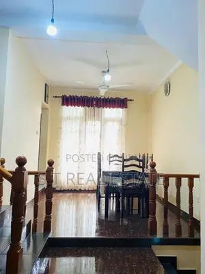18P 3 Story House For Sale In Thalawathugoda