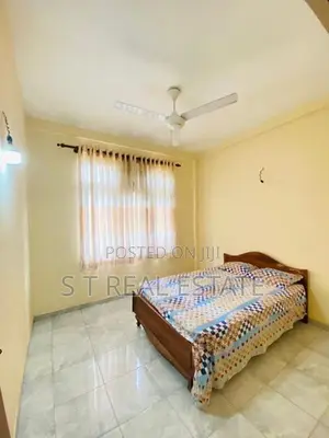 18P 3 Story House For Sale In Thalawathugoda