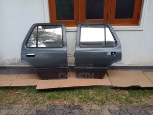 Toyota Surf LN130 Rear Doors