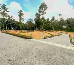 Land for Sale - Padukka Meepe