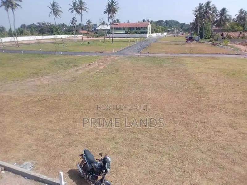 Commercial Land Plots in Katunayake