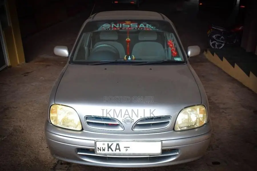 Nissan March K11 2001