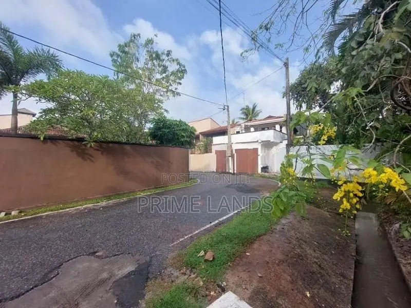 Athul Kotte Luxury Land Plot for Sale