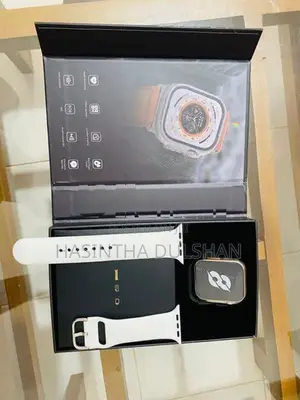 HW 8 Ultra Max Smart Watch