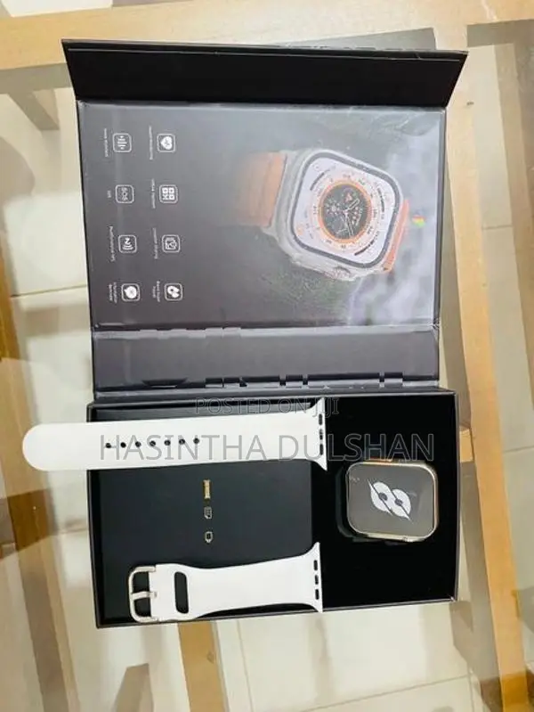 HW 8 Ultra Max Smart Watch