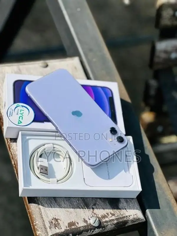 Apple iPhone 11 256GB (Used)