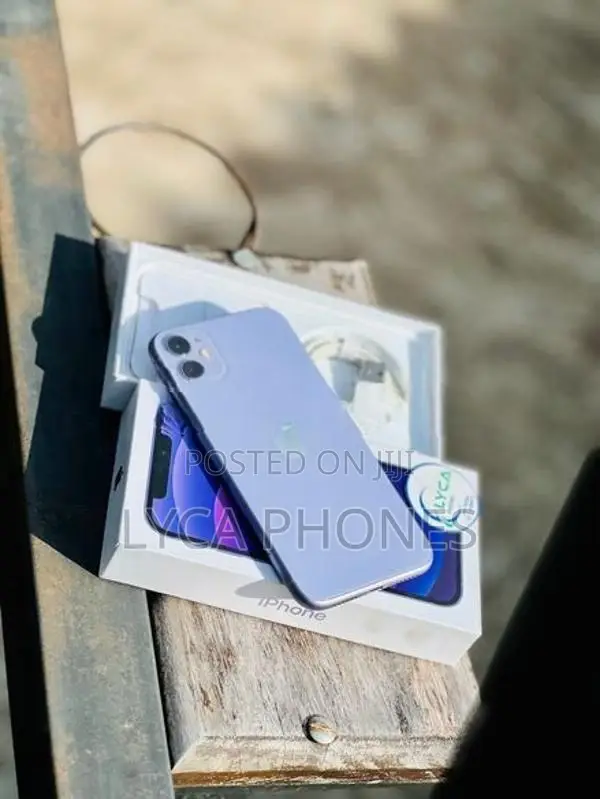 Apple iPhone 11 256GB (Used)