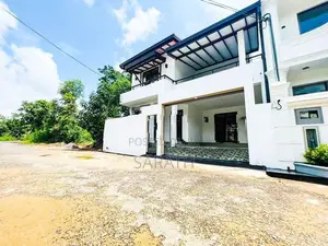 Brand New House For Sale Athurugiriya