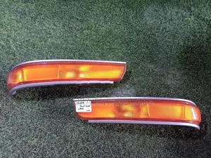 Toyota Dholphine LH113 Signal Light LH / RH