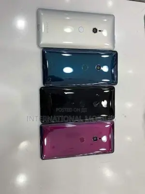 Sony Xperia XZ3 64GB EDGE 4G (Used)
