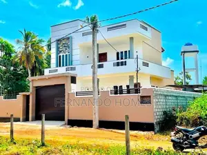 4 Bed Rooms With Luxury Brand New 2 Storied House For Sale Negombo