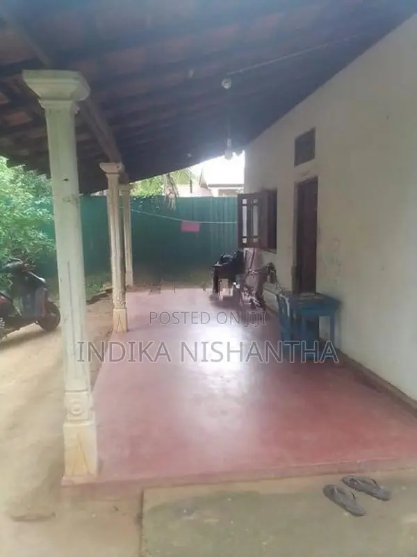 House with Land for sale in Kuliyapitiya