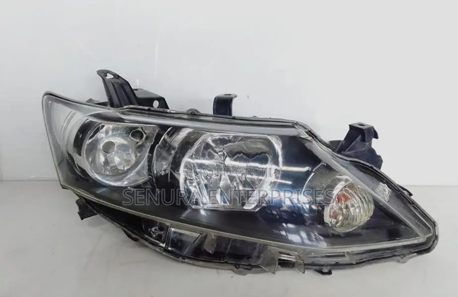Toyota Allion NZT260 Head Light RH