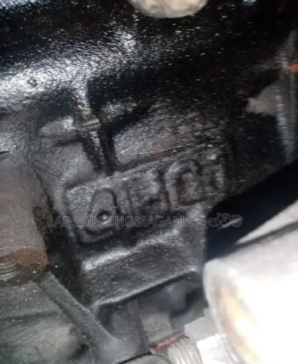 Isuzu 4HG1 Engine