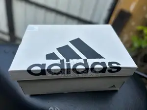 Adidas Avryn Shoes