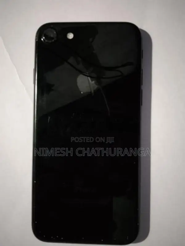 Apple iPhone 7 (Used)