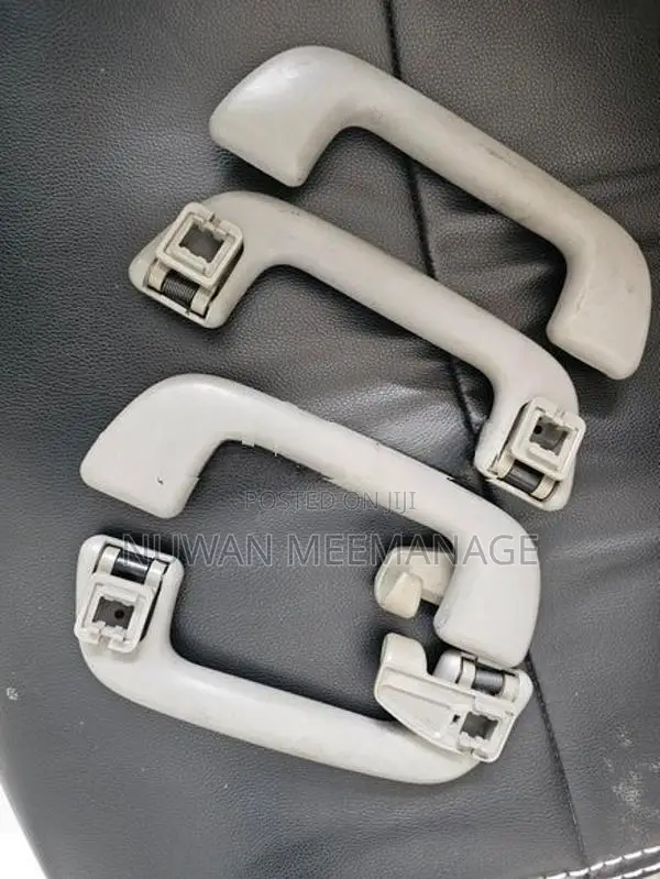 Toyota Prius W20 121 Hood Handles