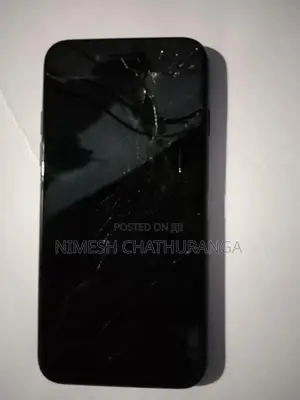 Apple iPhone 7 (Used)