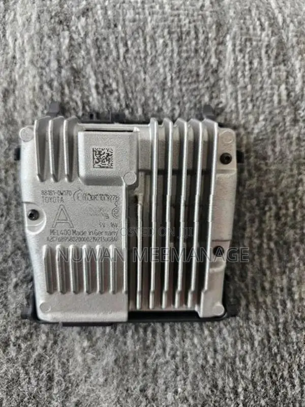 Toyota Axio Esquire Radar Sensor Pre Collusion Camera