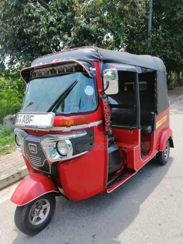 Bajaj RE 4Stork Threewheeler 2015