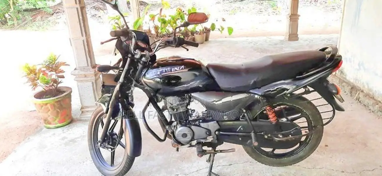 Bajaj Platina 2013
