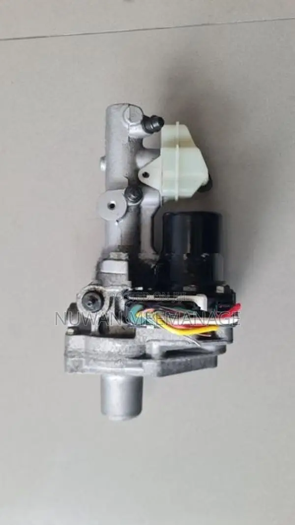 Honda fit GP5 ABS, Tandem Motor with Nreake Booster