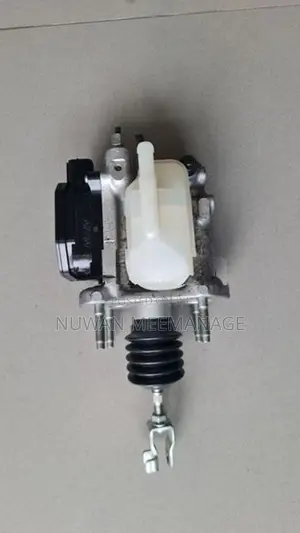 Honda fit GP5 ABS, Tandem Motor with Nreake Booster
