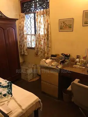 Moratuwa : 4BR ( 15.75P) Luxury House for Sale at Idama