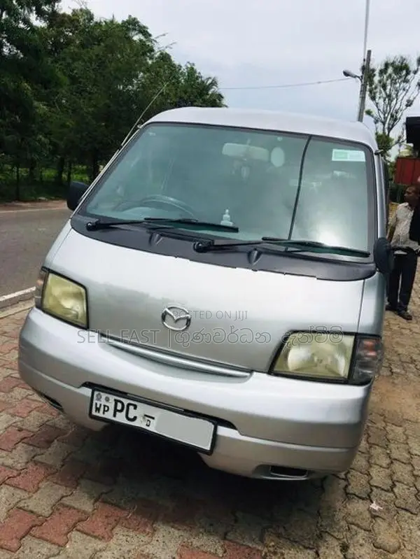 Mazda Bongo 2007