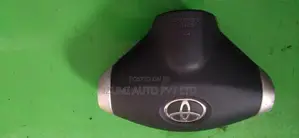 Toyota Ist Ncp60 Steering Air Bag