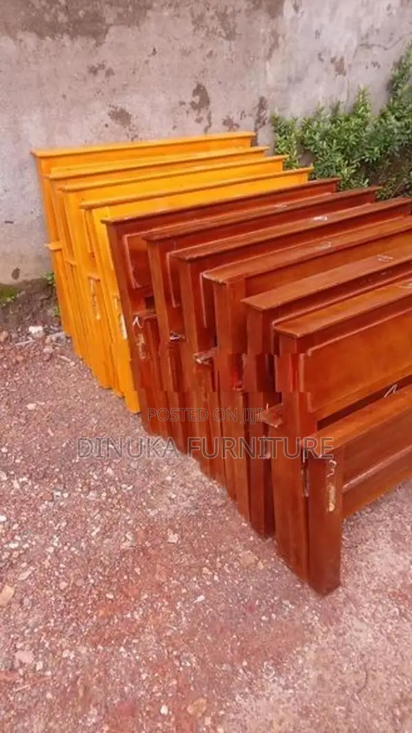Single Bed 6ft *3ft With Mattress