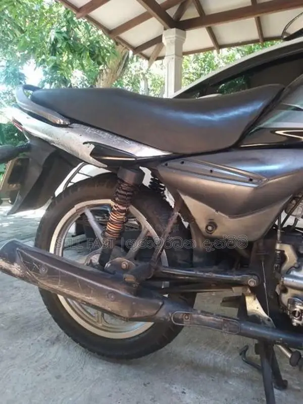 Bajaj Platina 2008