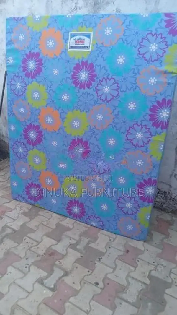 Queen Bed 6ft *5ft