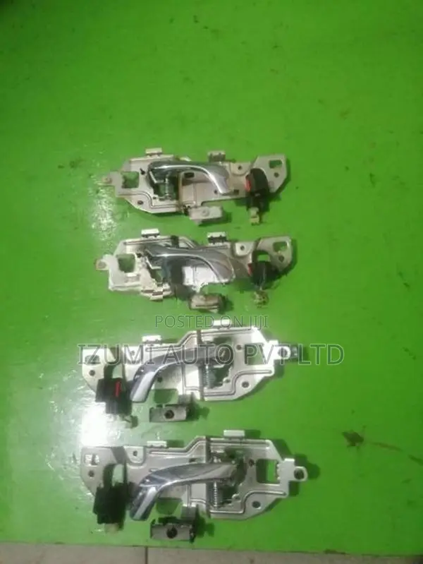 Honda Airwave Inner door Handles