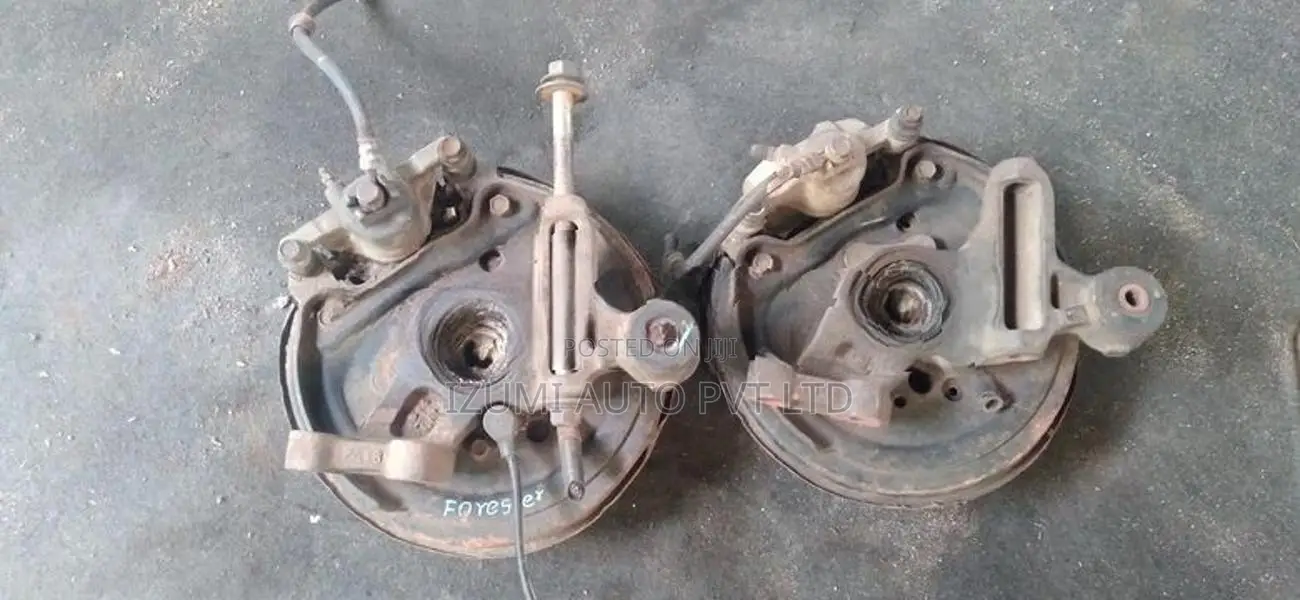 Subaru forester Rear Hub Disk Caliper Set