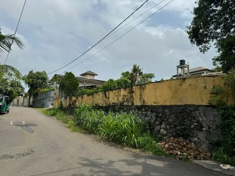 Super Land for Sale Nawala Ds10