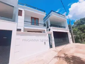 Modern Super Luxury Piliyandala Near City
