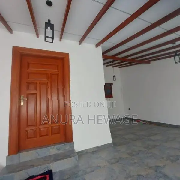 4 bedroom, luxury house sale, Athurugiriya, near 697 bus route. (AT149