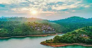 Kandy Digana Bordering Victoria Reservoir House
