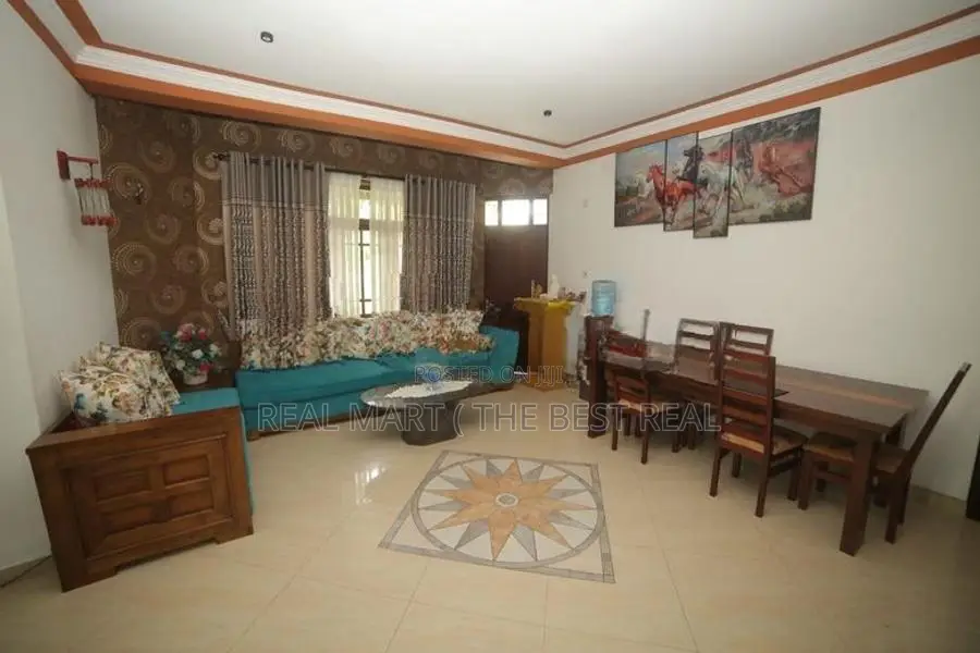 Maharagama : New 8BR (25P) Modern Luxury House for Sale